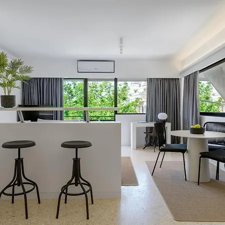 Momo Suites, Acropolis By Aura Homes Athens Room photo