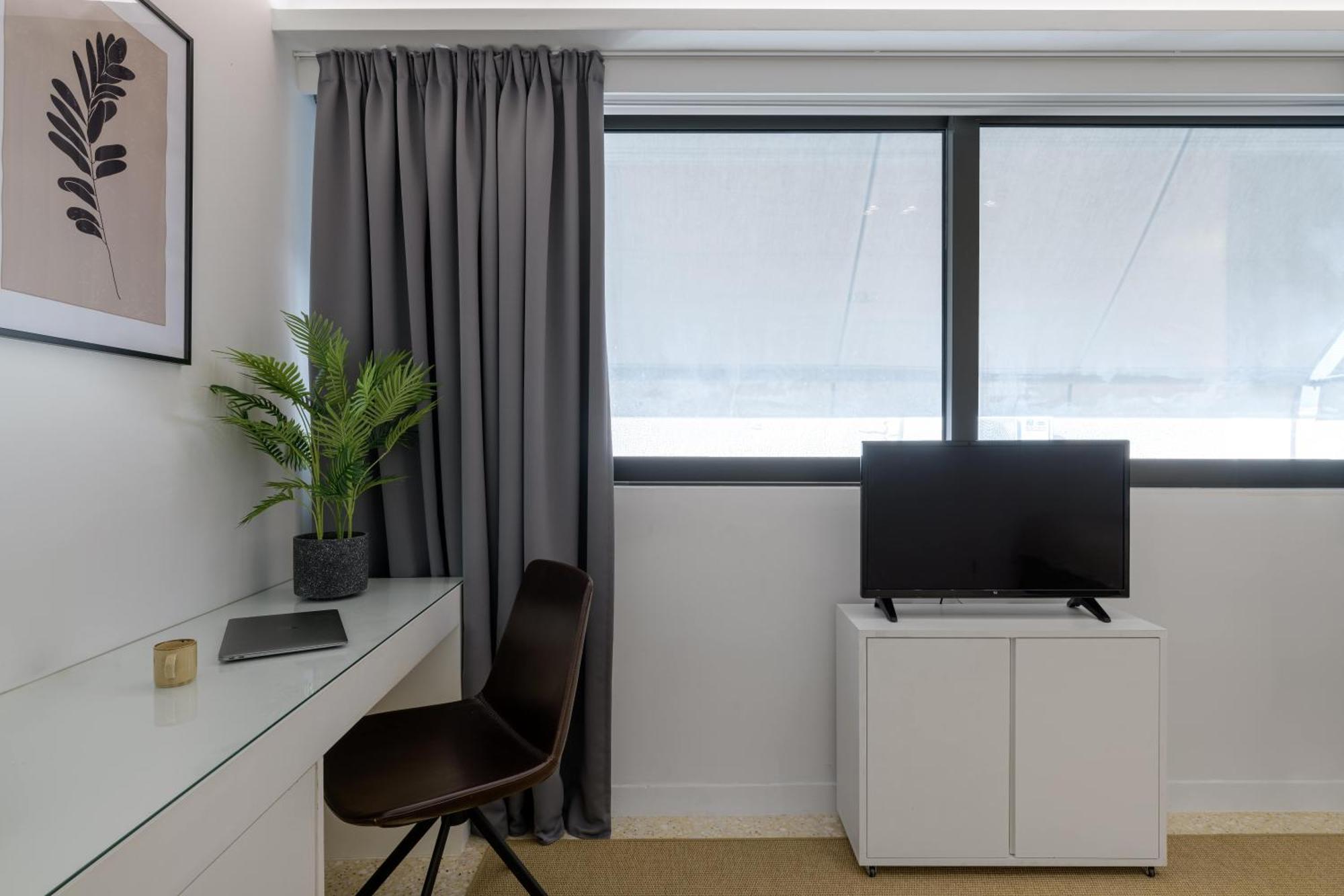 Momo Suites, Acropolis By Aura Homes *